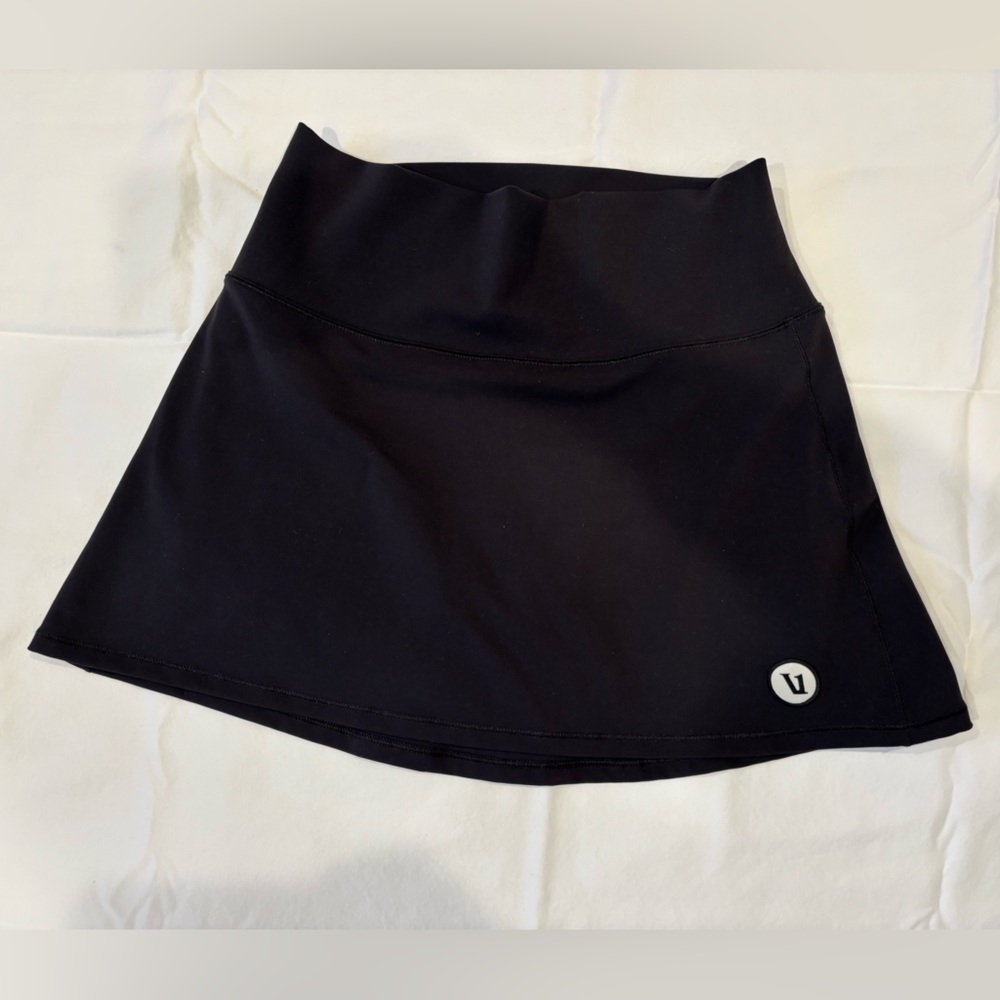 Vuori Women’s Black Tennis Skirt